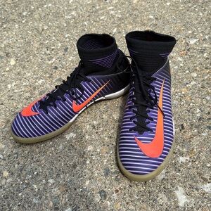 Nike indoor soccer cleats